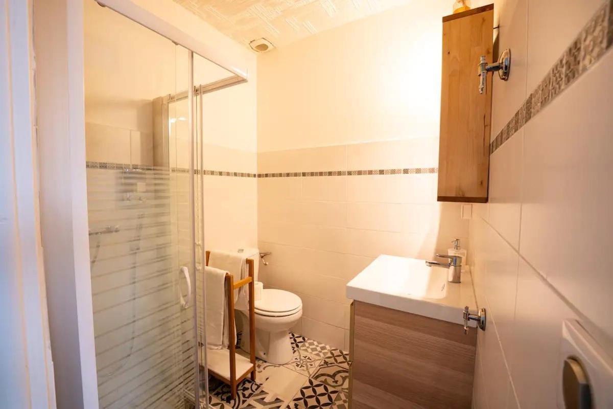 Appartement N2 Centre Village, Clim, Parking Gratuit إج مورت المظهر الخارجي الصورة